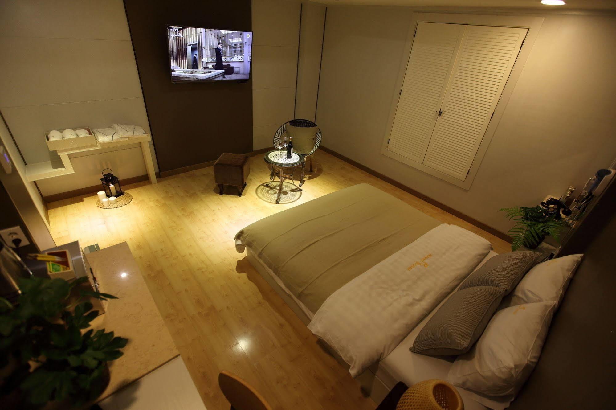 Namwon River Hotel מראה חיצוני תמונה